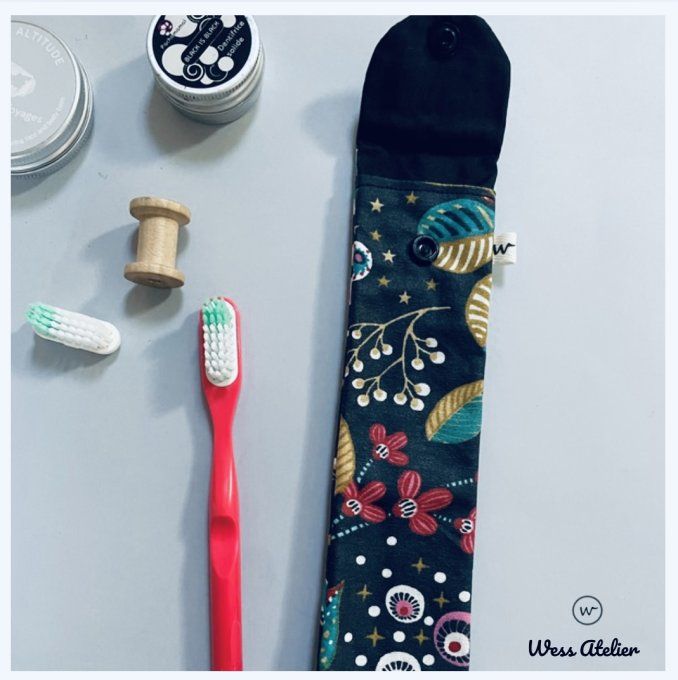 Étui Brosse à dent « Feuilles et fleurs »   